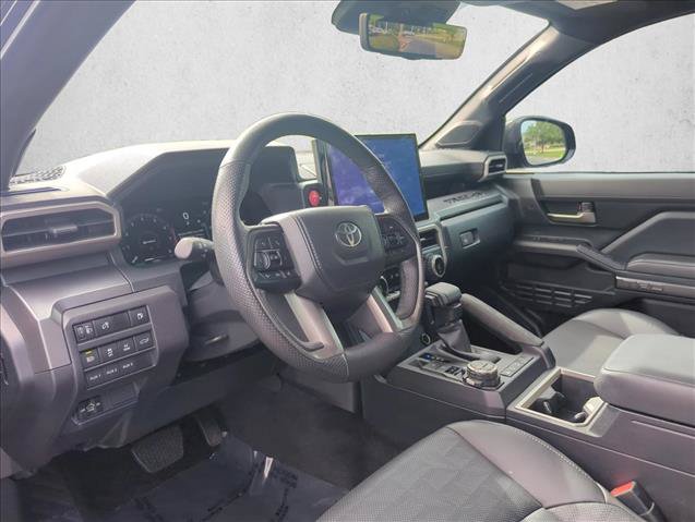 Certified 2024 Toyota Tacoma TRD Off-Road w/ TRD Off Road Premium Package AWD/4WD image 9