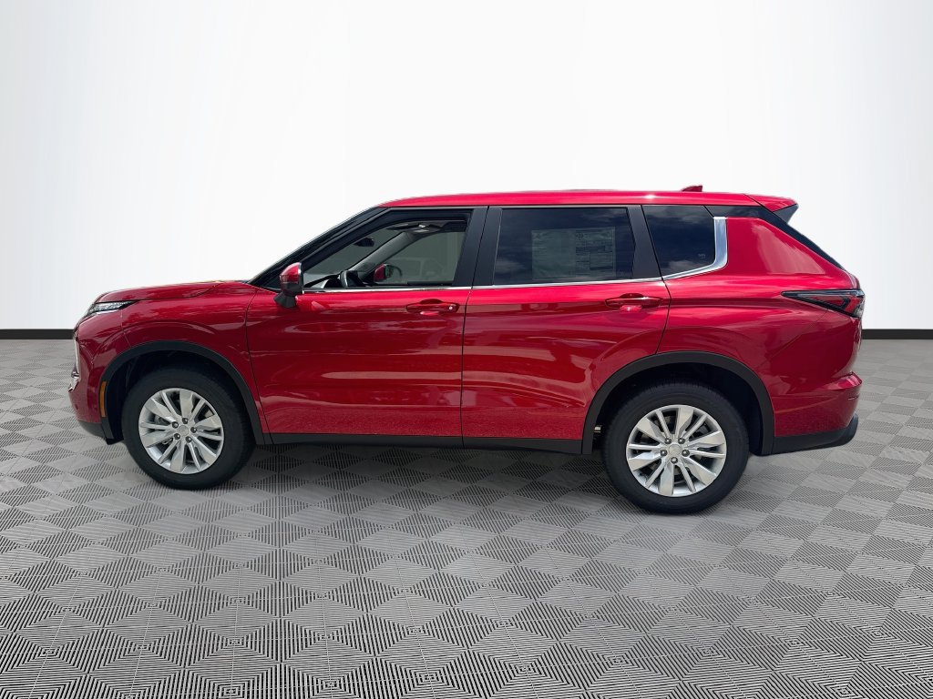 New 2026 Mitsubishi Outlander ES FWD image 8
