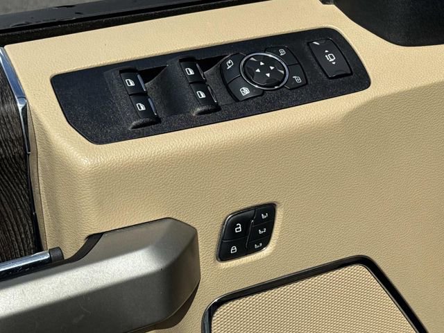 Used 2020 Ford F250 Lariat w/ Lariat Value Package image 18