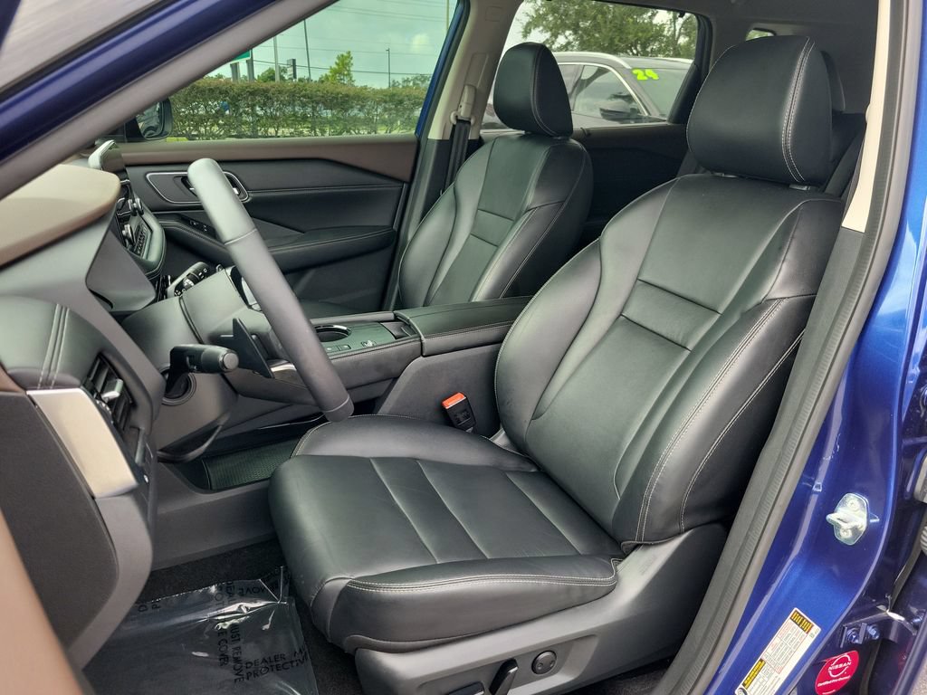 Certified 2021 Nissan Rogue SL w/ Premium Package FWD image 16