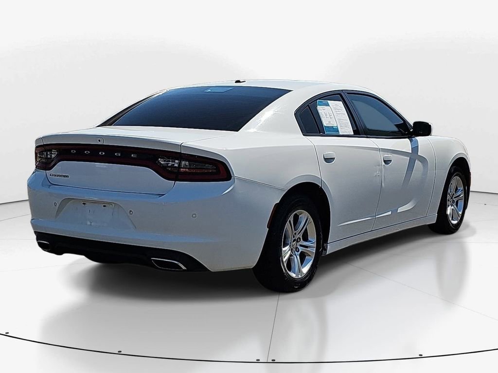Used 2021 Dodge Charger SXT w/ Leather Interior Group image 5