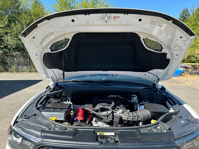 Used 2019 Dodge Durango SRT w/ Technology Group AWD/4WD image 30