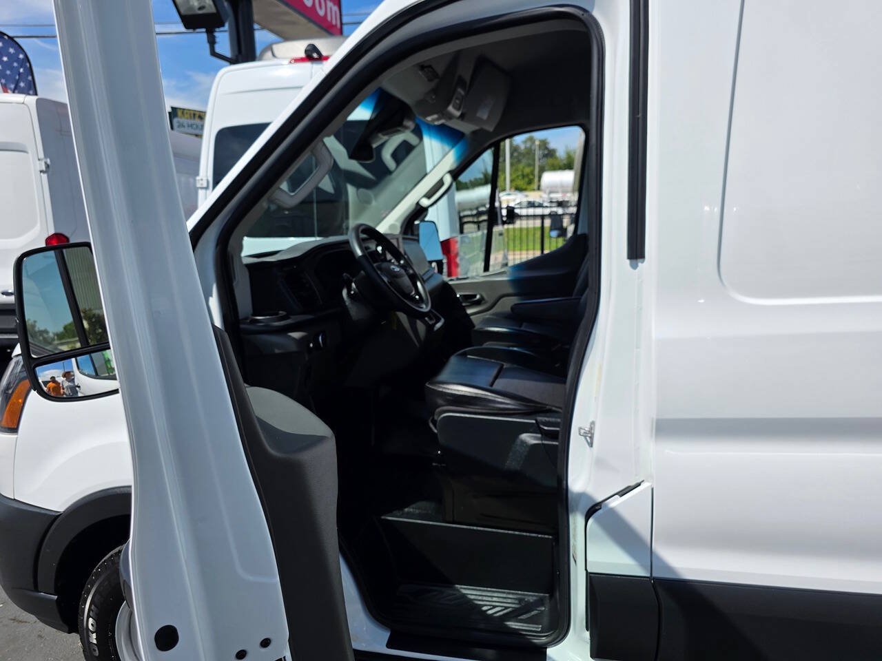 Used 2023 Ford Transit 150 Medium Roof RWD image 13