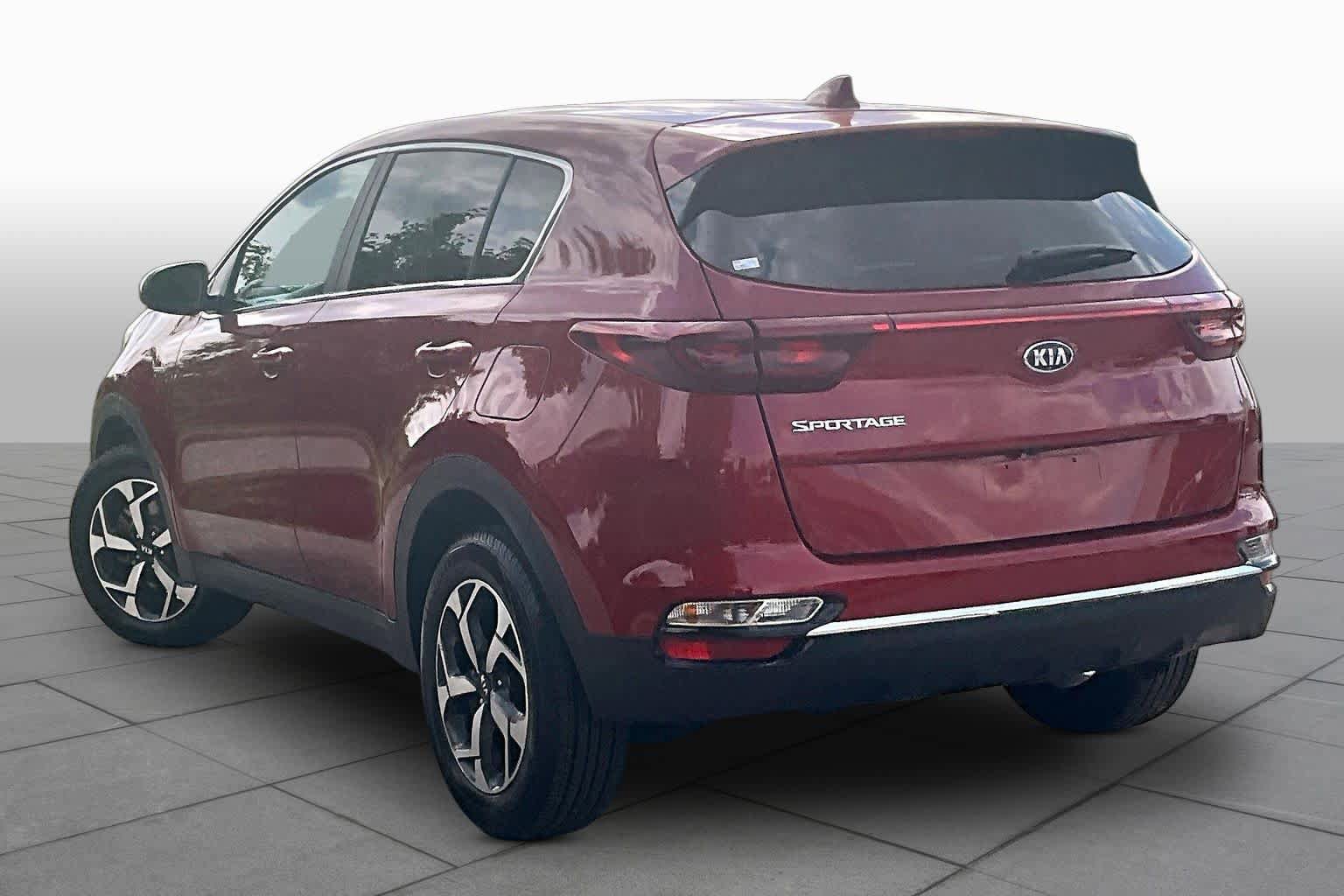 Used 2022 Kia Sportage LX AWD/4WD image 12