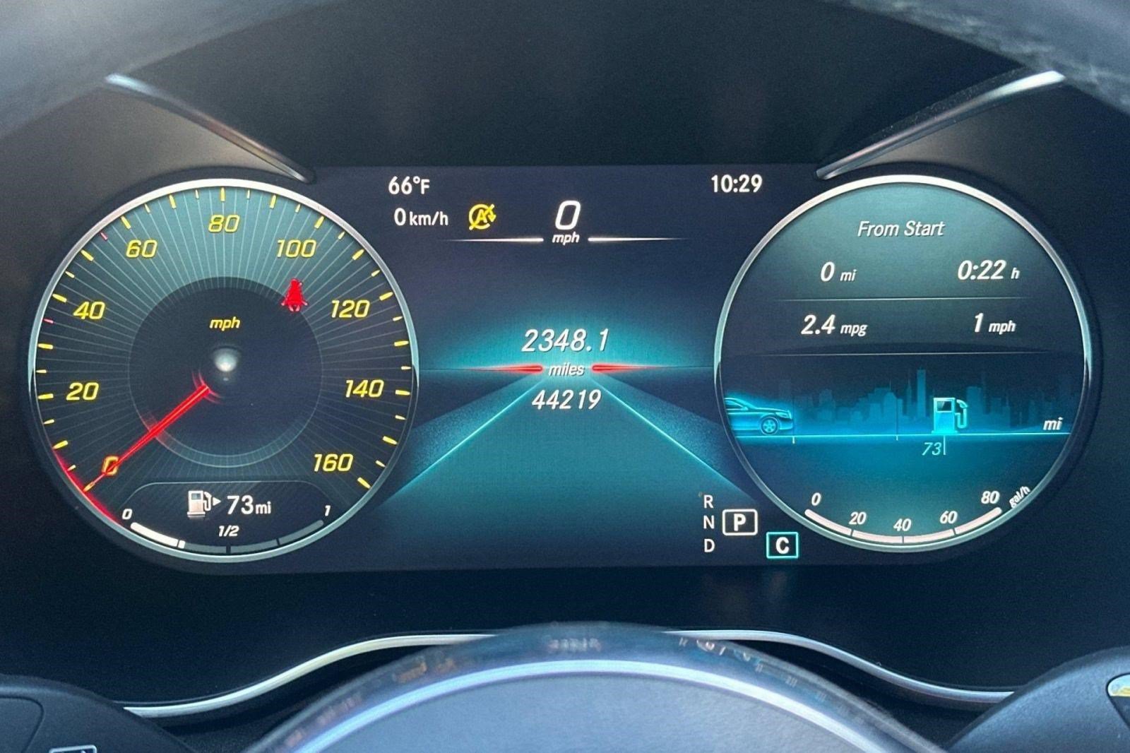 Used 2020 Mercedes-Benz GLC 300 4MATIC Coupe image 23