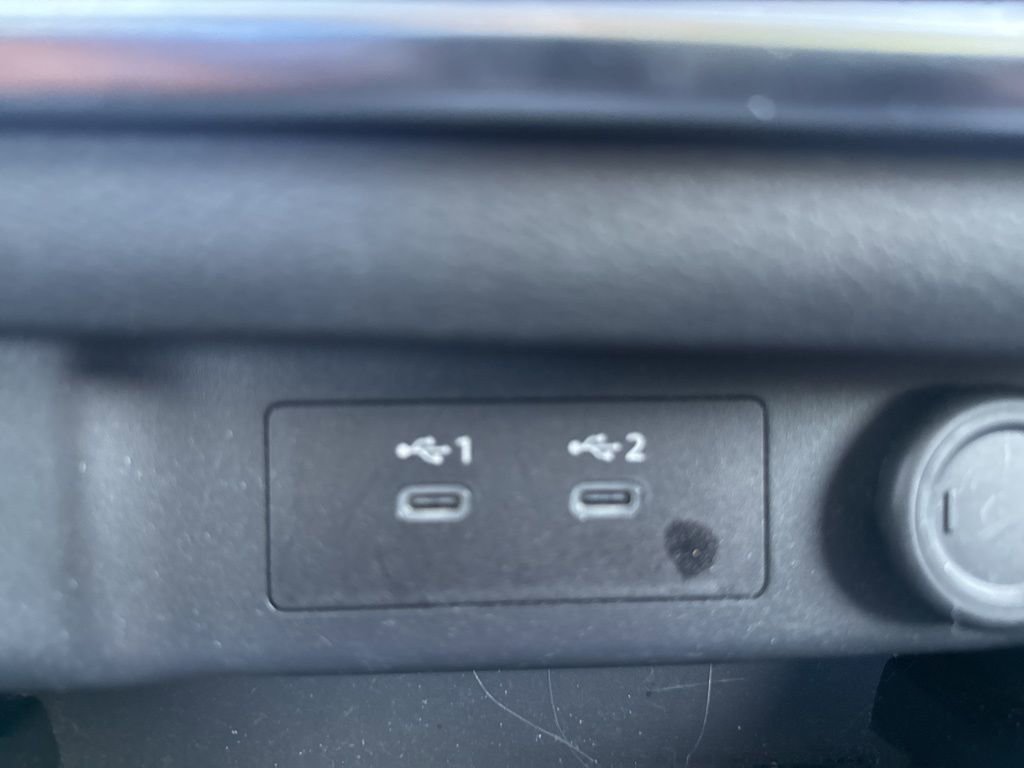 Certified 2024 Nissan Rogue SV image 23