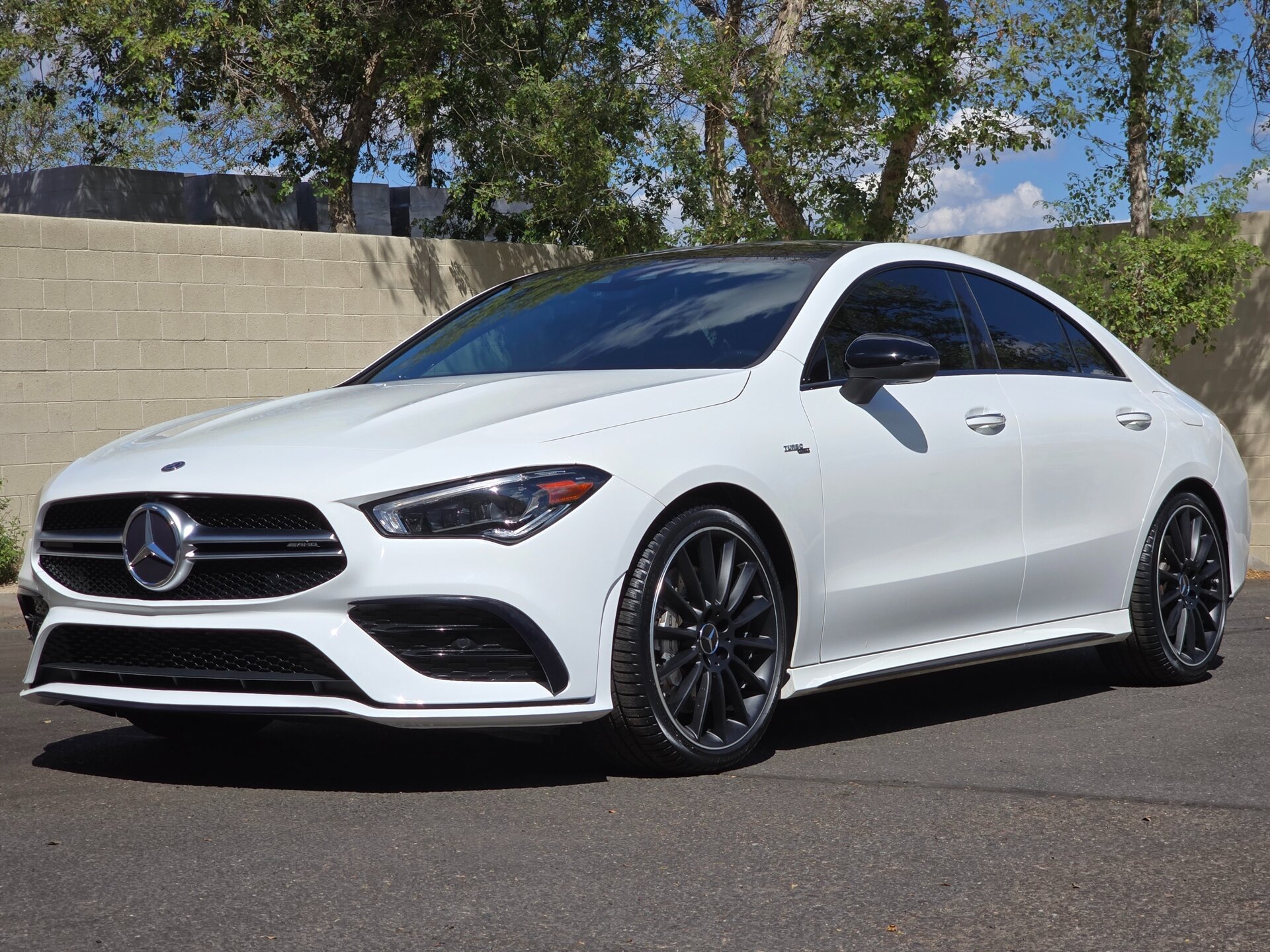 Used 2020 Mercedes-Benz CLA 35 AMG 4MATIC image 5