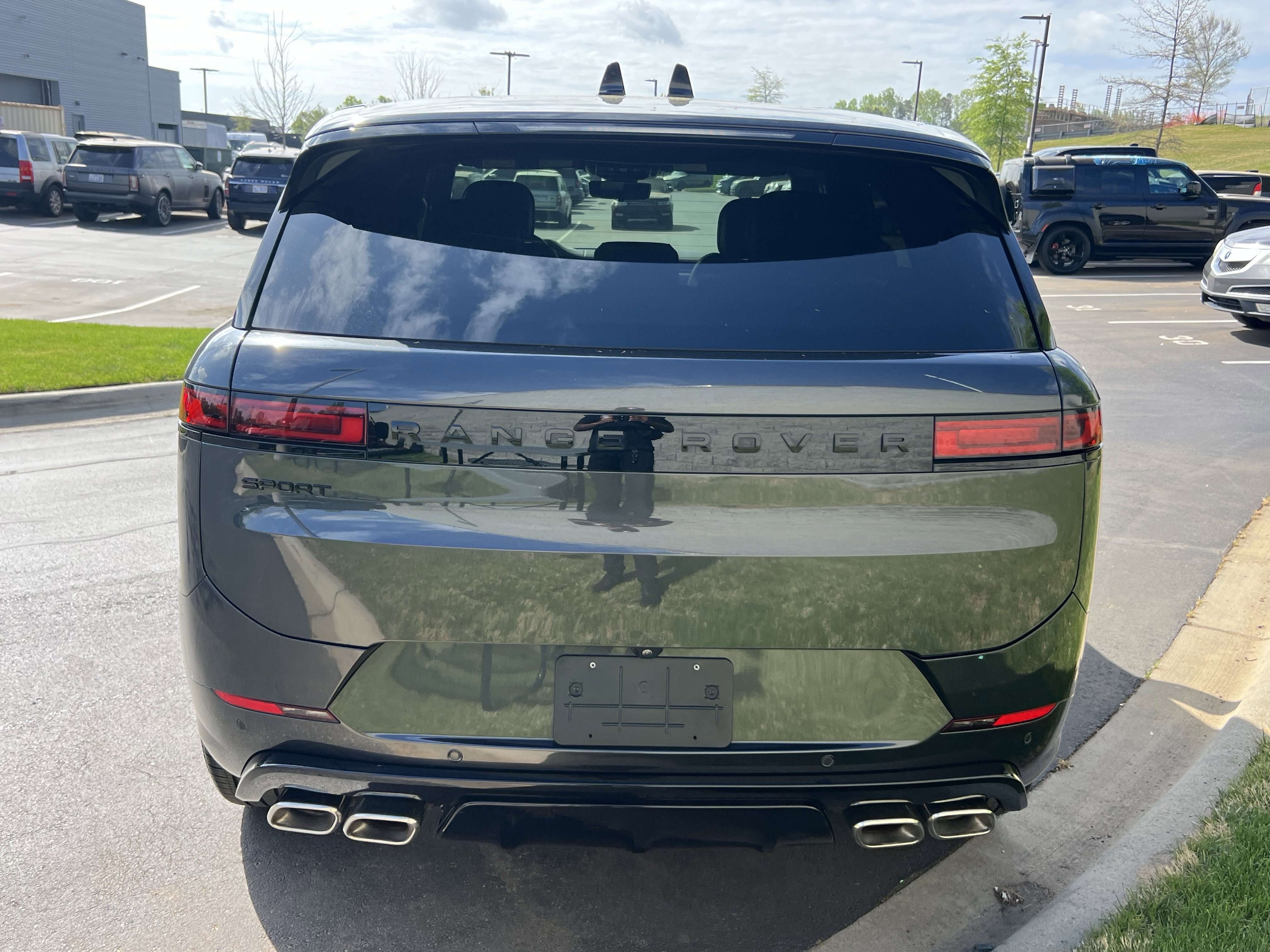 Certified 2025 Land Rover Range Rover Sport Autobiography AWD/4WD image 6