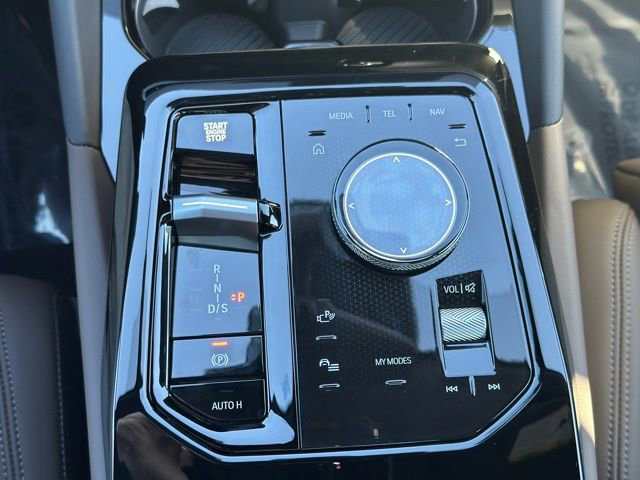 New 2026 BMW 530i xDrive w/ Premium Package image 22