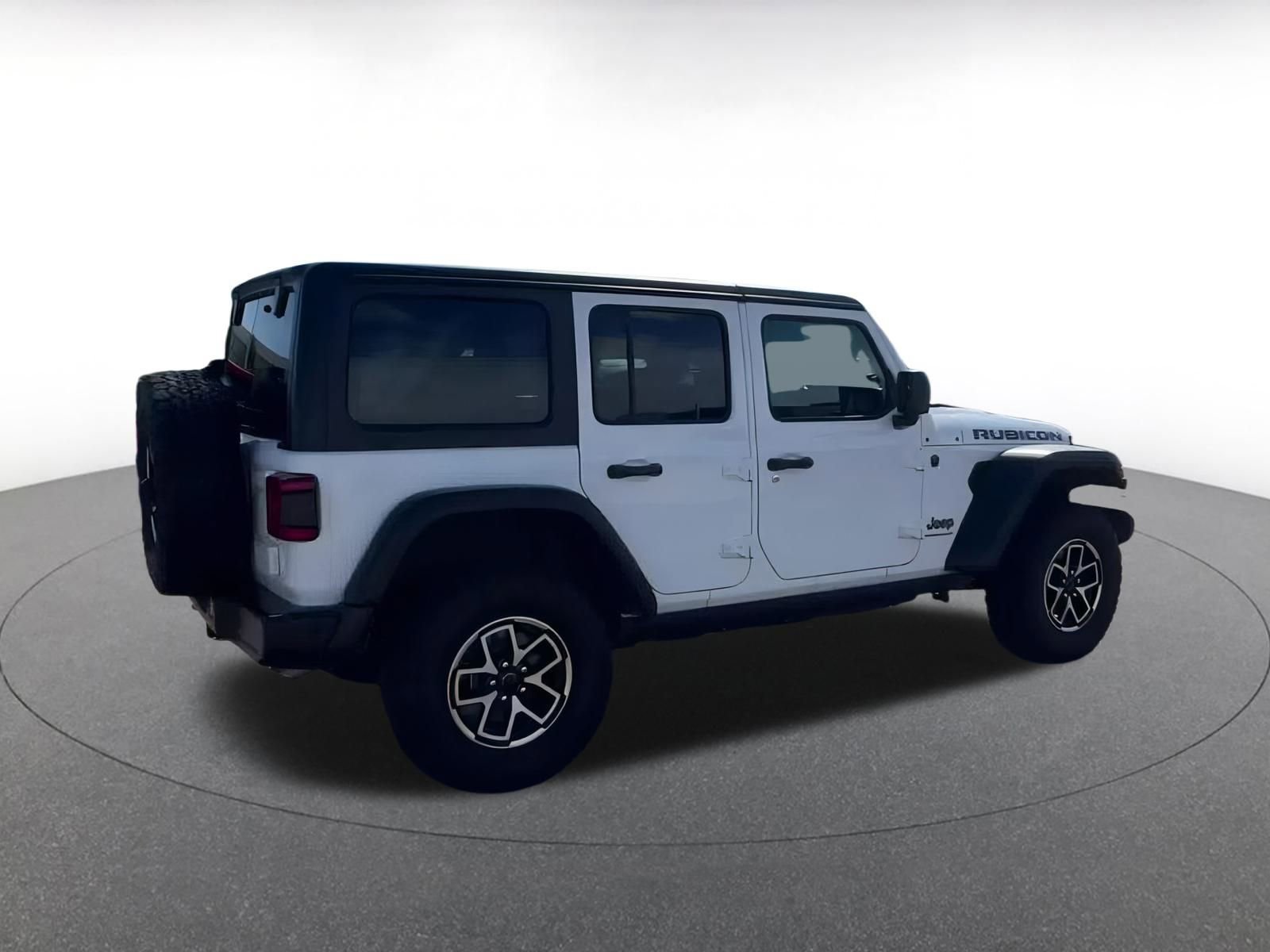 Used 2025 Jeep Wrangler Unlimited Rubicon image 12