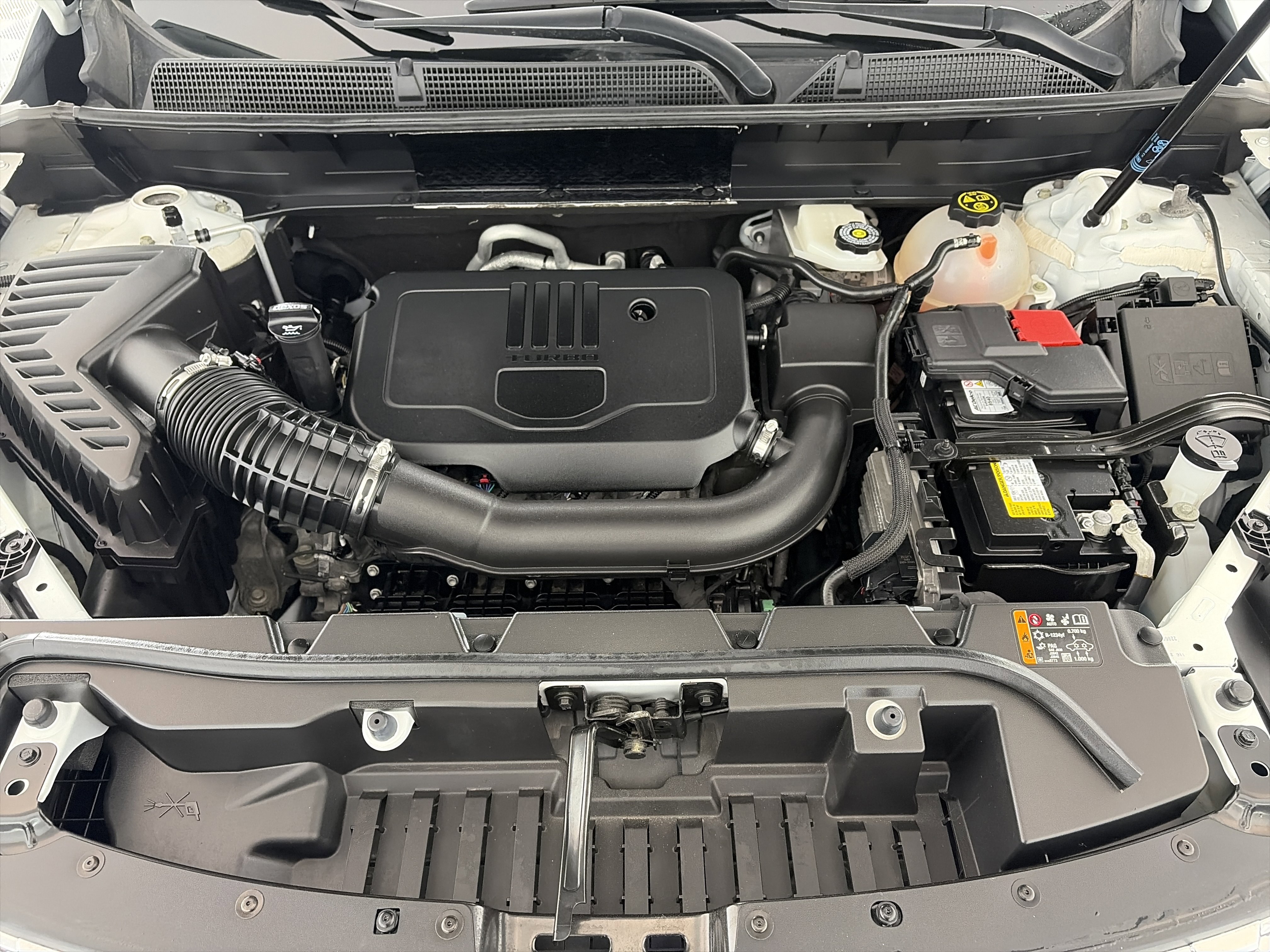 Certified 2023 GMC Acadia Denali image 11