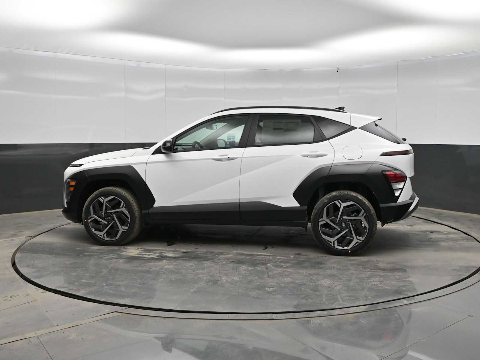New 2026 Hyundai Kona SEL Premium image 5