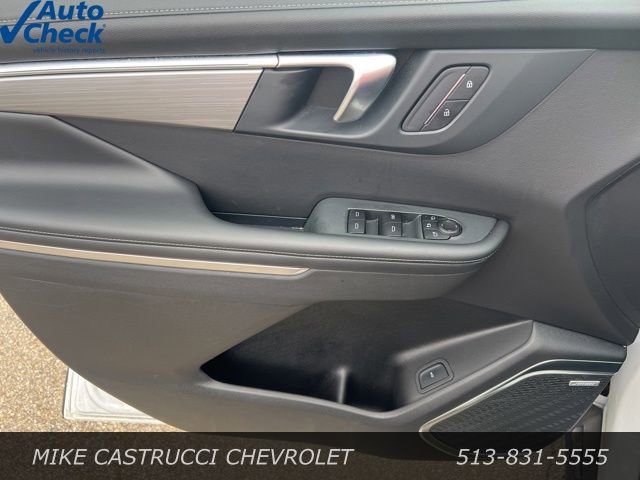 Used 2025 Buick Enclave Preferred image 10