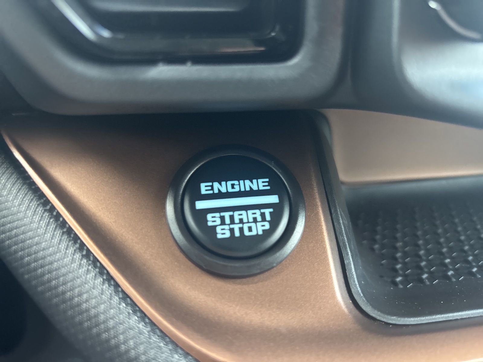 Used 2024 Ford Bronco Sport Outer Banks w/ Tech Package image 15