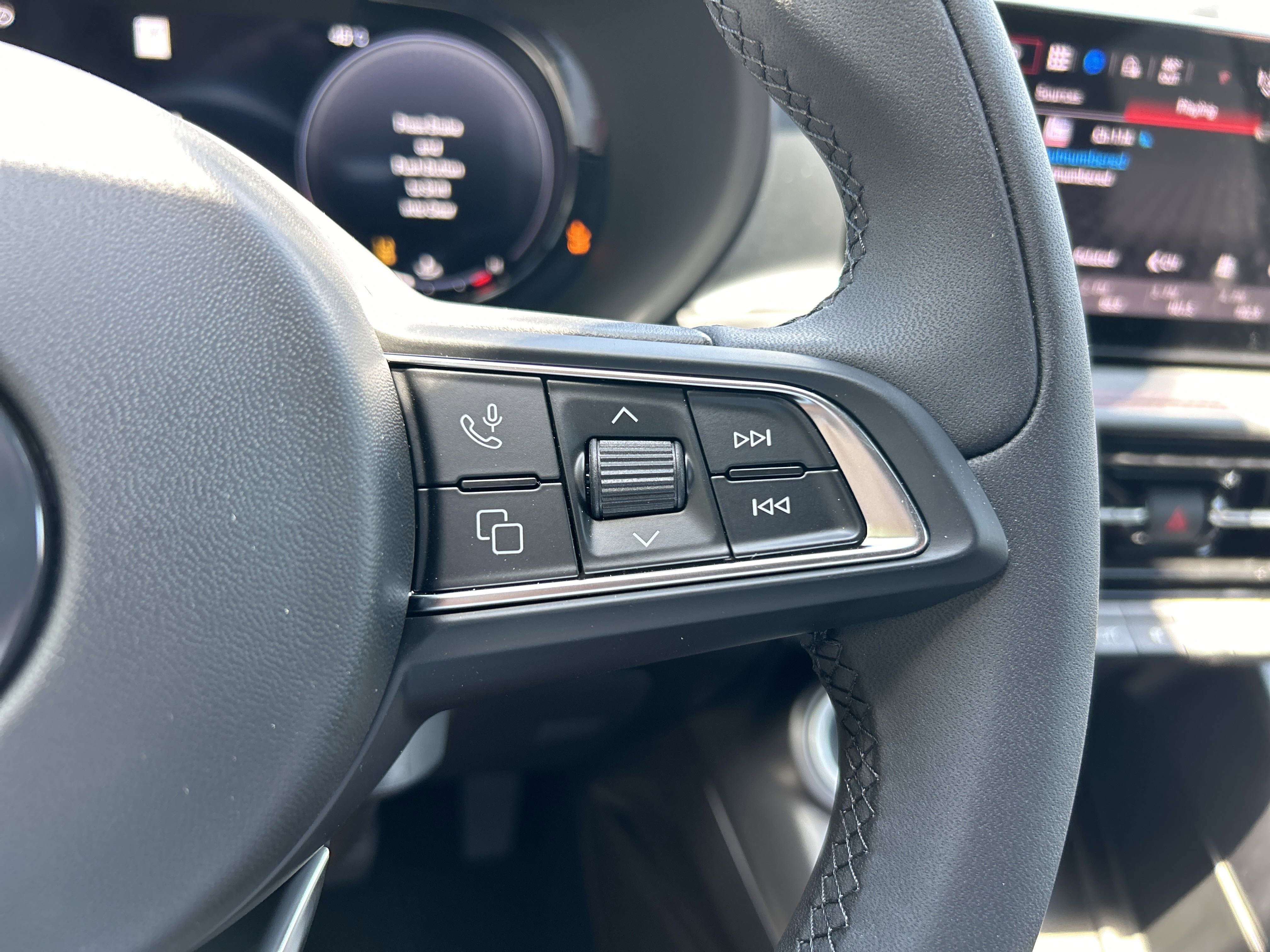 New 2025 Dodge Hornet GT w/ GT Blacktop Package image 24