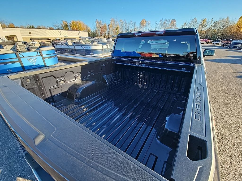 Used 2023 Chevrolet Silverado 1500 LT image 19