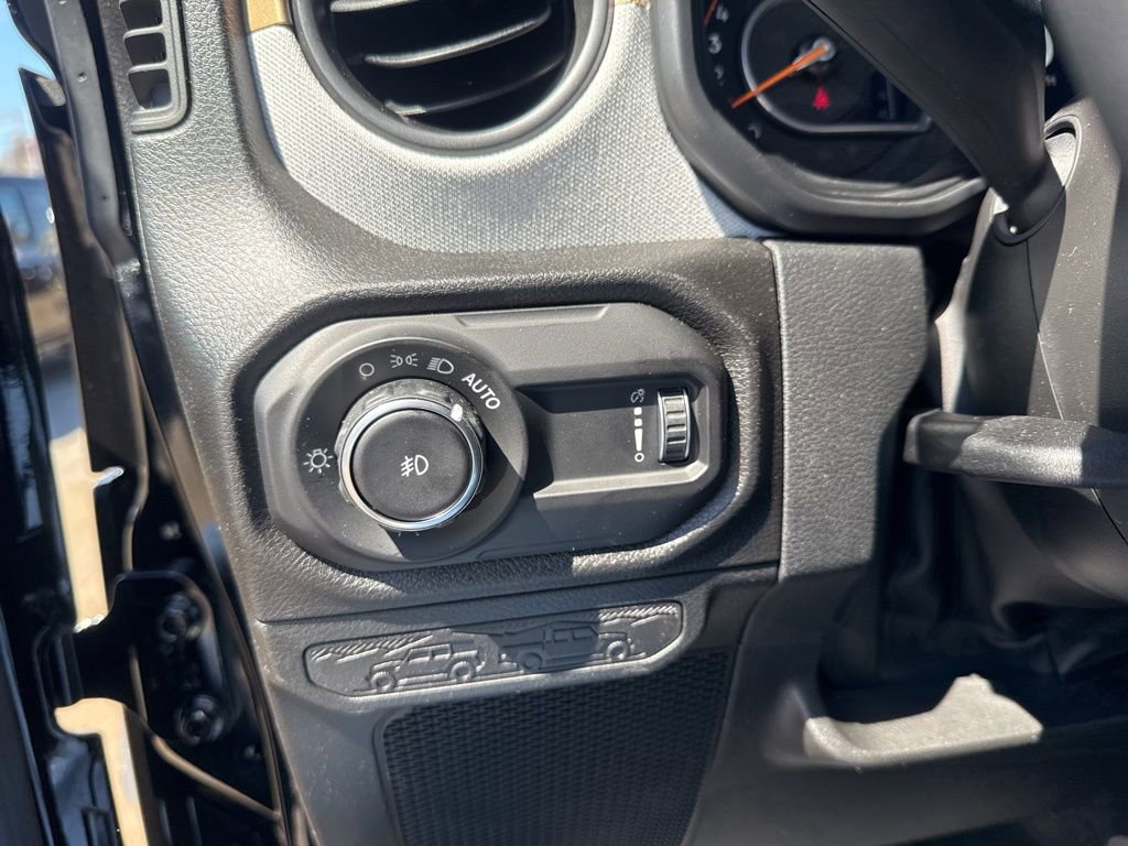 New 2026 Jeep Wrangler Willys AWD/4WD image 16