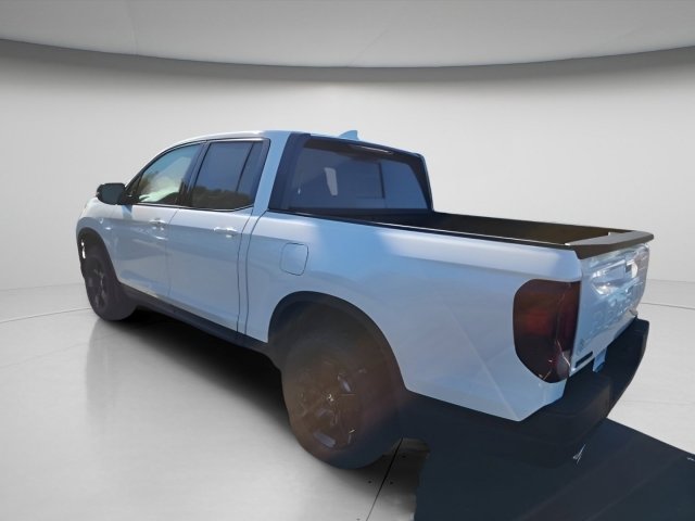 New 2026 Honda Ridgeline Black Edition image 4