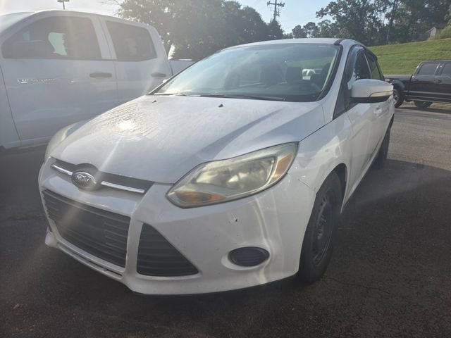 Used 2013 Ford Focus SE w/ Super Fuel Economy (SFE) Pkg FWD image 7