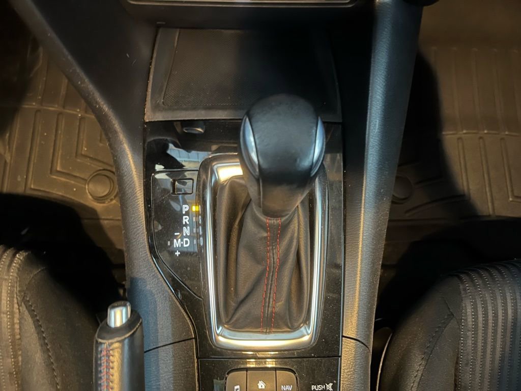 Used 2016 MAZDA MAZDA3 i Touring w/ Popular Equipment Package image 16