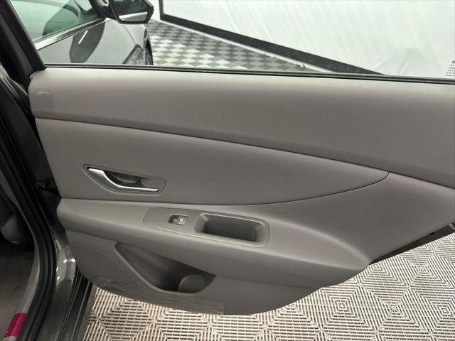 New 2026 Hyundai Elantra SEL Sport image 16