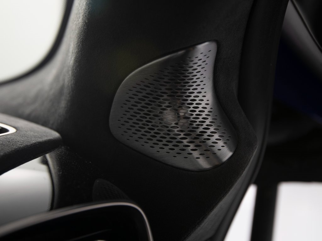 Used 2024 McLaren Artura image 27