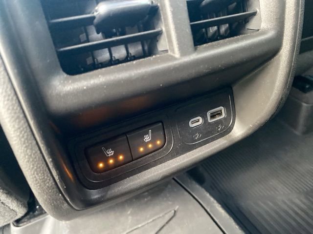 Used 2023 Cadillac XT4 Sport w/ Enhanced Visibility Package image 23