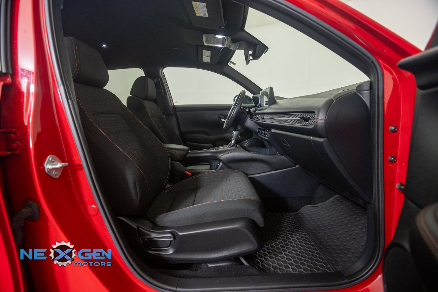 Used 2024 Honda HR-V Sport image 7