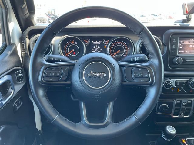 Used 2021 Jeep Gladiator Willys image 13