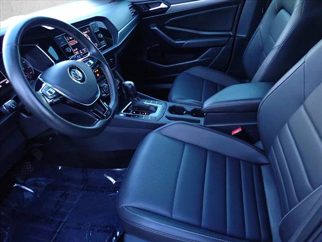 Used 2021 Volkswagen Jetta SE w/ SE Cold Weather Package FWD image 10