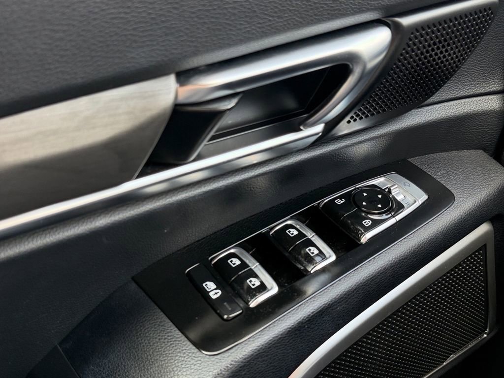Used 2023 Kia Telluride EX X-Line image 21
