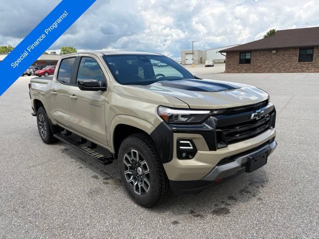 Used 2023 Chevrolet Colorado Z71 w/ Z71 Convenience Package 2 AWD/4WD image 9