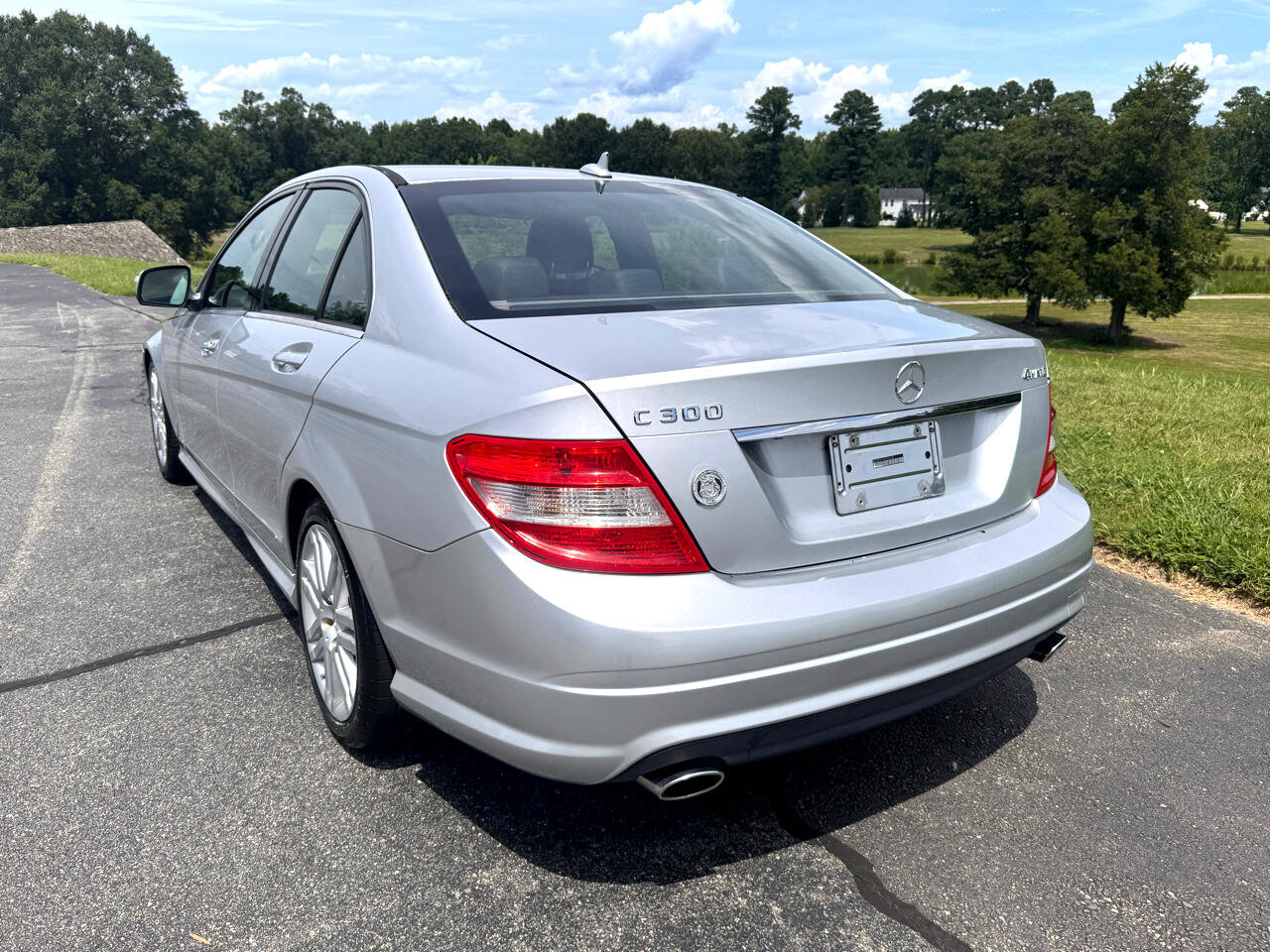 Used 2009 Mercedes-Benz C 300 Sport image 10