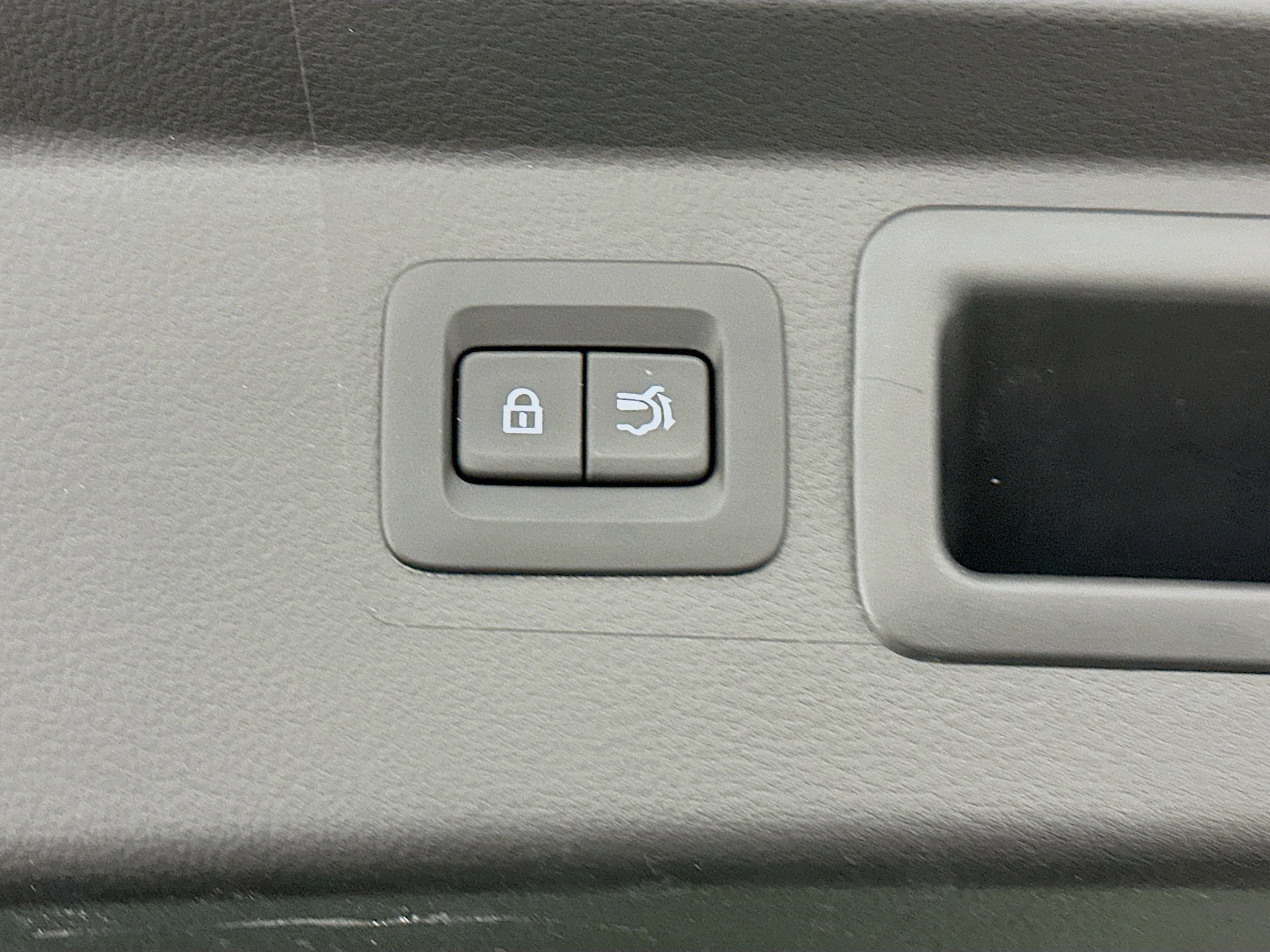 Used 2025 MAZDA CX-50 AWD 2.5 S w/ Premium Plus Pkg image 32