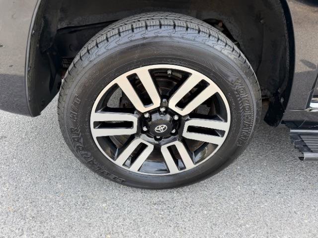 Used 2015 Toyota 4Runner Limited AWD/4WD image 13