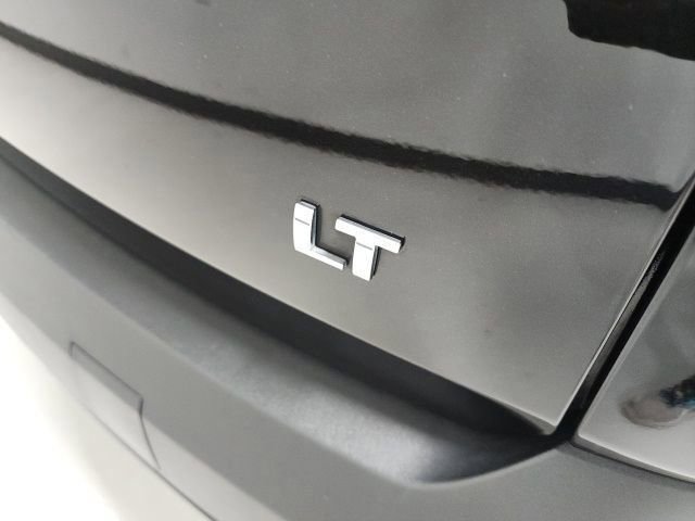 Used 2023 Chevrolet Traverse LT w/ LT Premium Package image 13