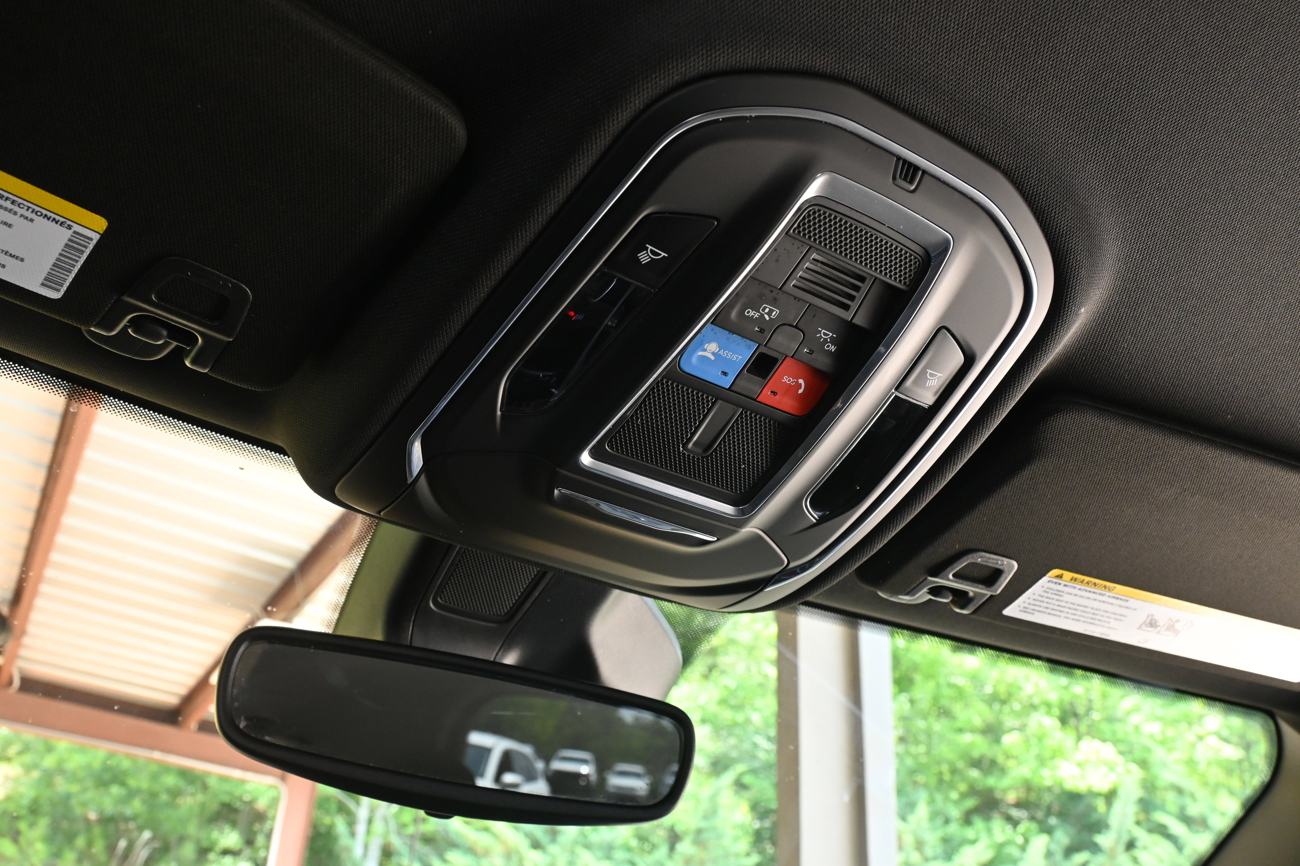 Used 2024 Jeep Grand Cherokee Laredo w/ MOPAR Finishing Package image 28