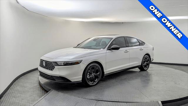 Used 2025 Honda Accord SE image 2