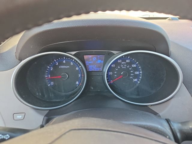 Used 2013 Hyundai Tucson Limited FWD image 3