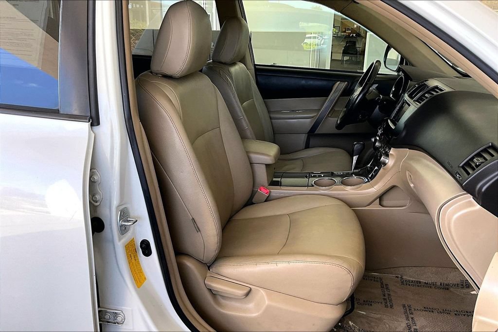 Used 2008 Toyota Highlander Sport FWD image 30