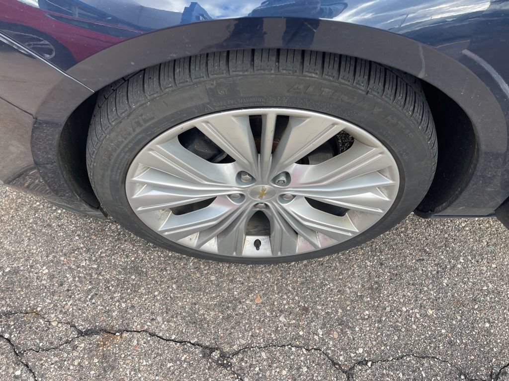 Used 2015 Chevrolet Impala LTZ FWD image 26