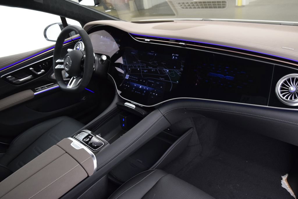 New 2025 Mercedes-Benz EQS AMG 4MATIC image 15