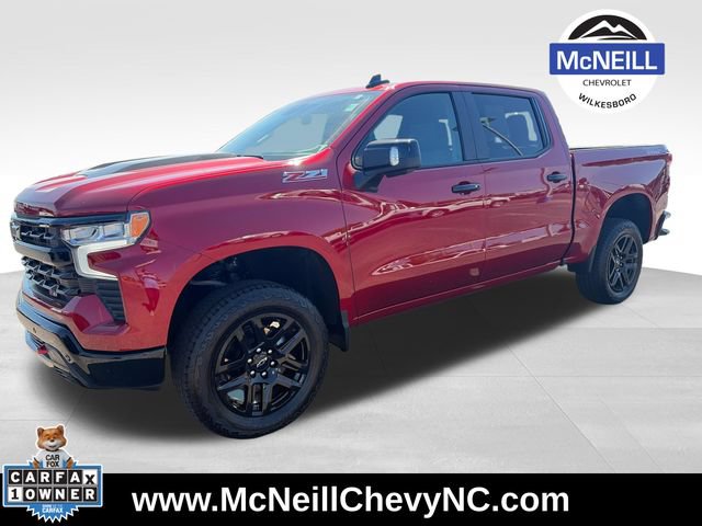 Used 2025 Chevrolet Silverado 1500 LT Trail Boss w/ LT Trail Boss Premium Package AWD/4WD image 3