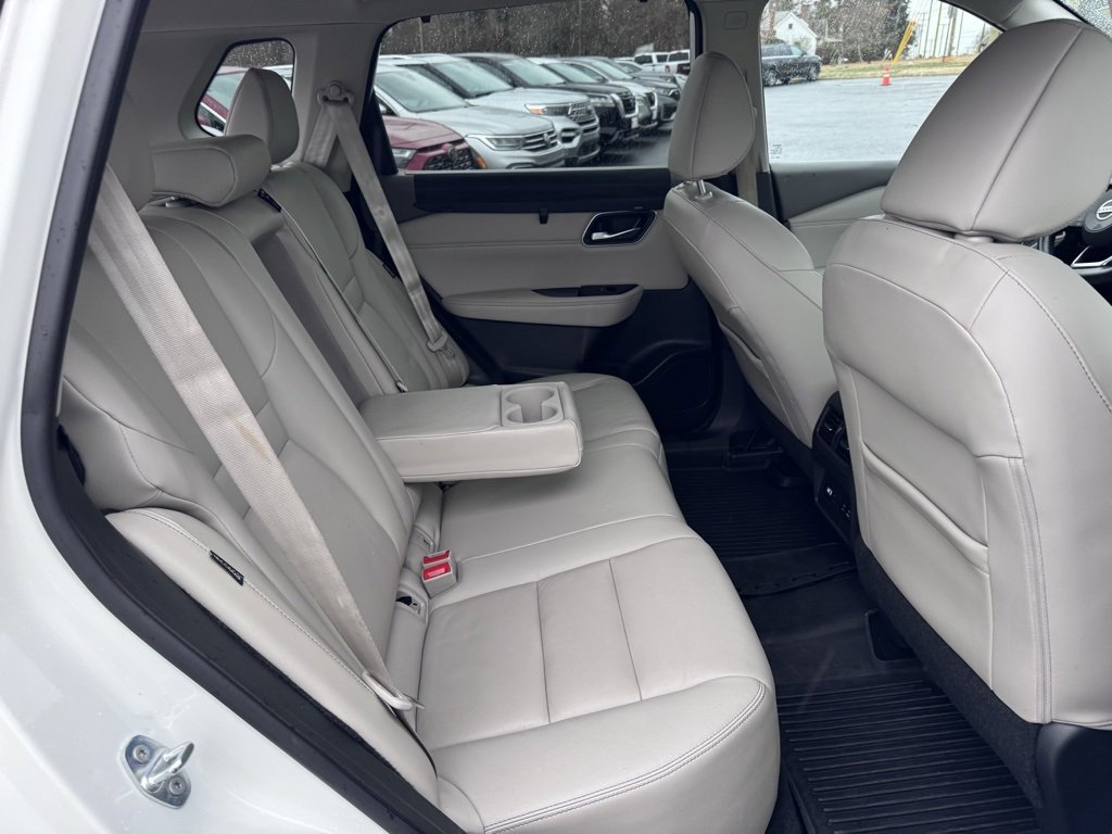 Used 2021 Nissan Rogue SL image 29