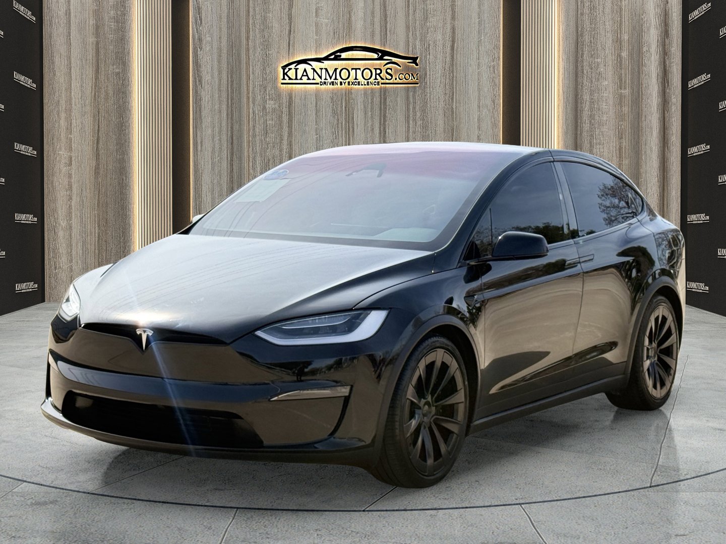 Used 2023 Tesla Model X AWD/4WD image 4