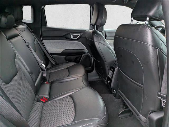 Used 2024 Jeep Compass Latitude image 19