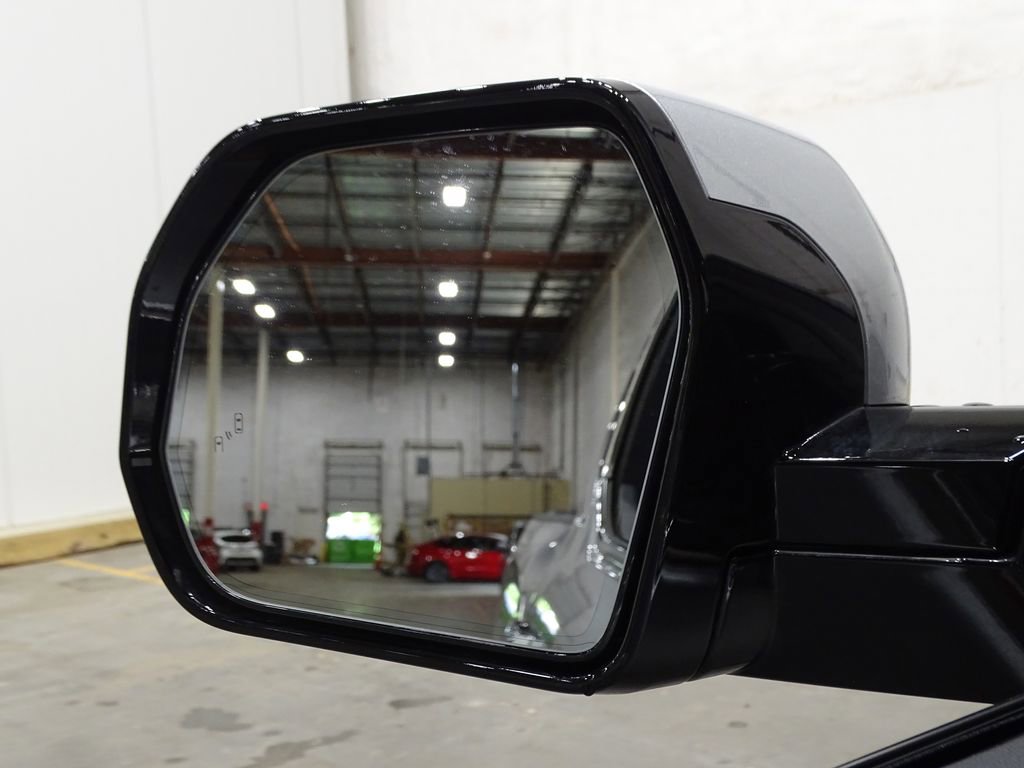 Used 2025 Toyota Tundra Limited image 38