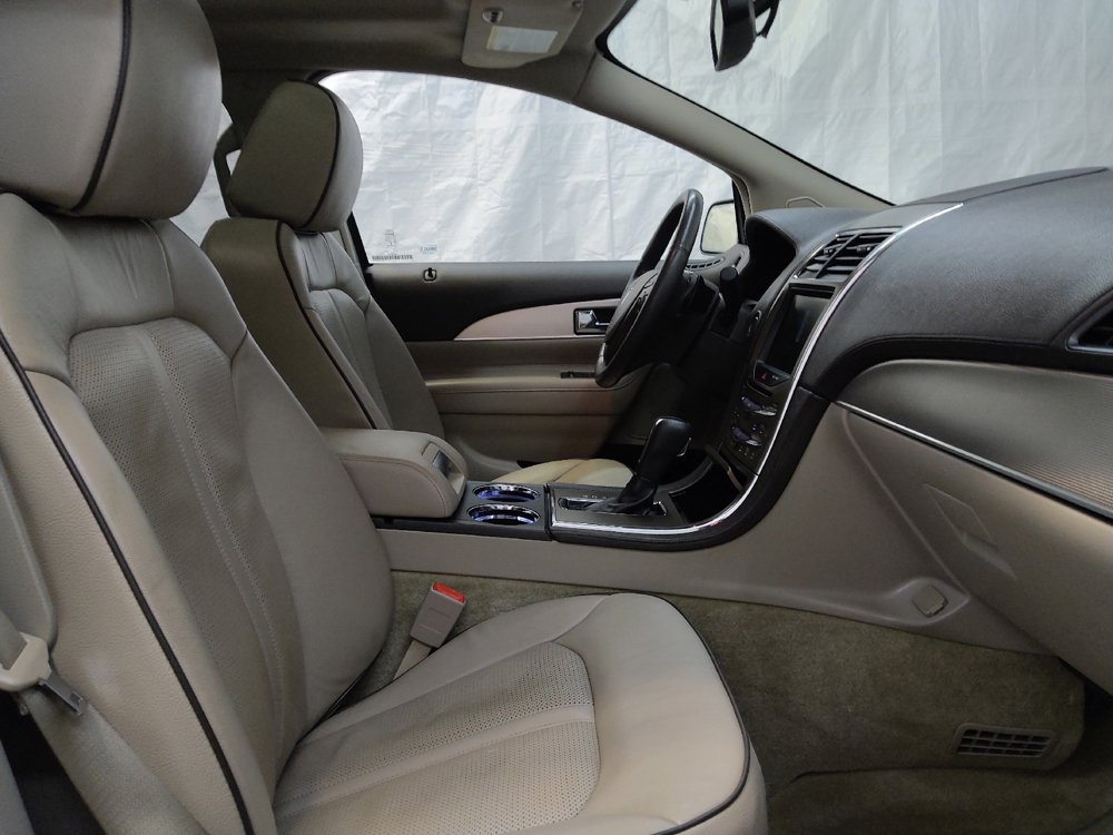 Used 2015 Lincoln MKX AWD w/ Equipment Group 102A image 21