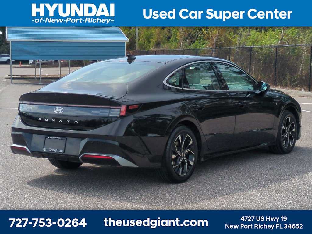 Used 2024 Hyundai Sonata SEL FWD image 5