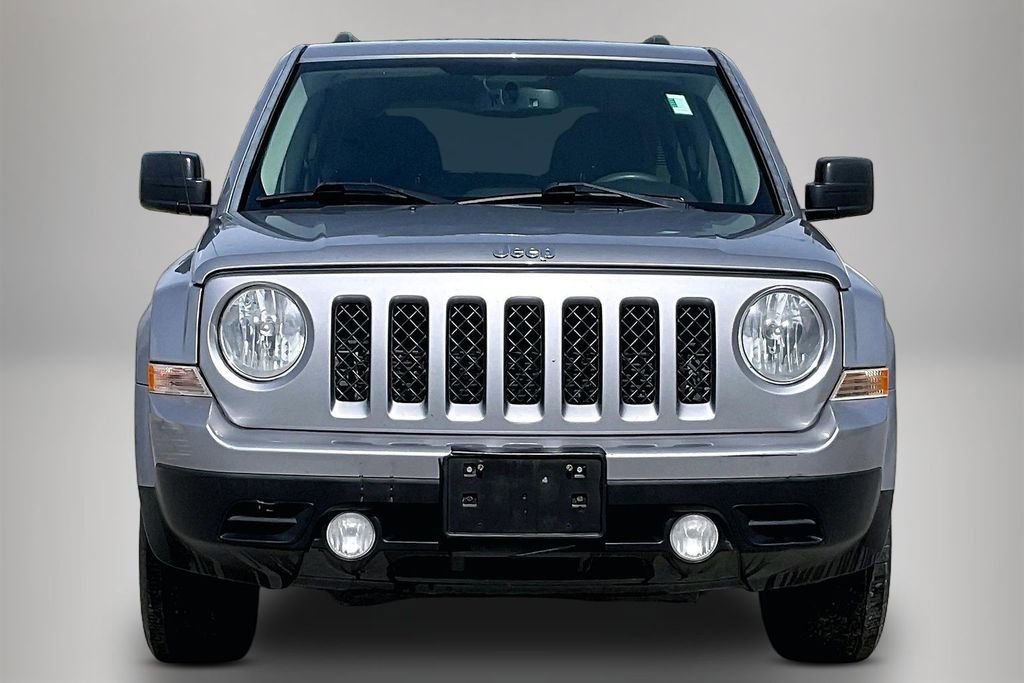 Used 2016 Jeep Patriot Sport FWD image 3